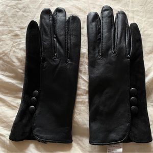Black leather gloves size XL